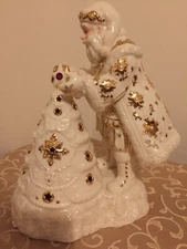 Lenox Florentine and Pearl Jeweled Santa with Lit Tree with Box
