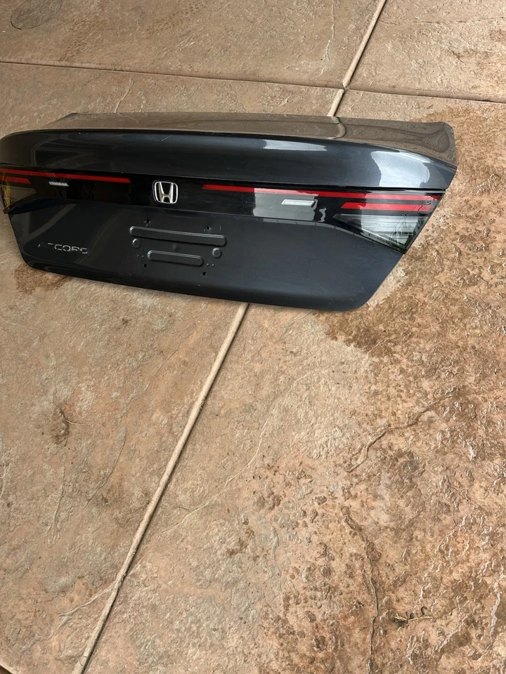 2023 2024 2025 Honda Accord tapa maletero trasero camioneta local solo 850 $ excelente sin abolladuras Foto 3 de 4