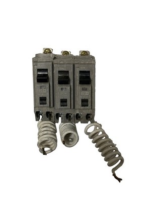 (Lot Of 3) GE THQB1120AF2 Circuit Breaker 20 Amp 120 Volt 1P Combo AFCI Bolt On