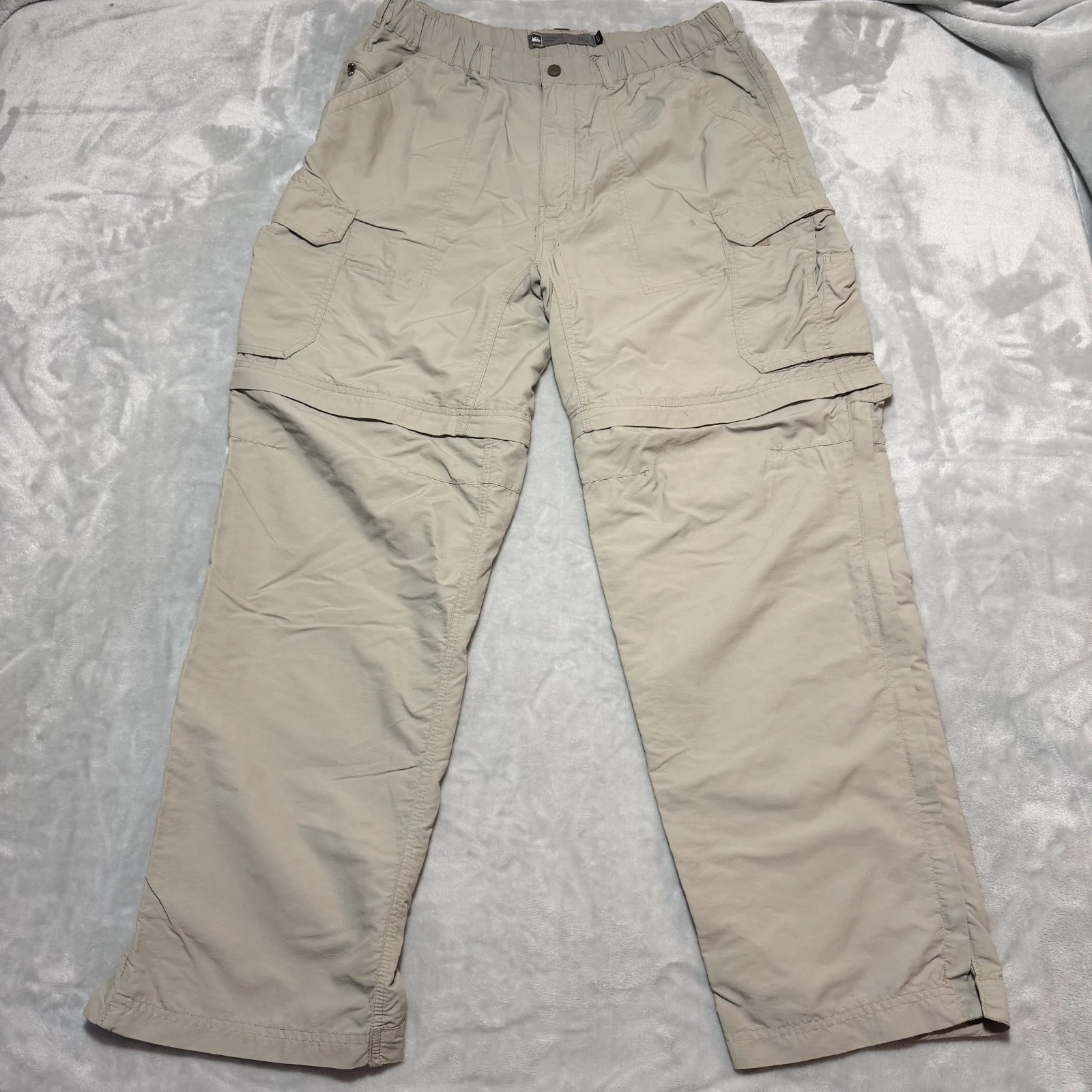REI UPF 50+ Zip Off Convertible Cargo Pants Mens Large Straight Leg Beige Nylon