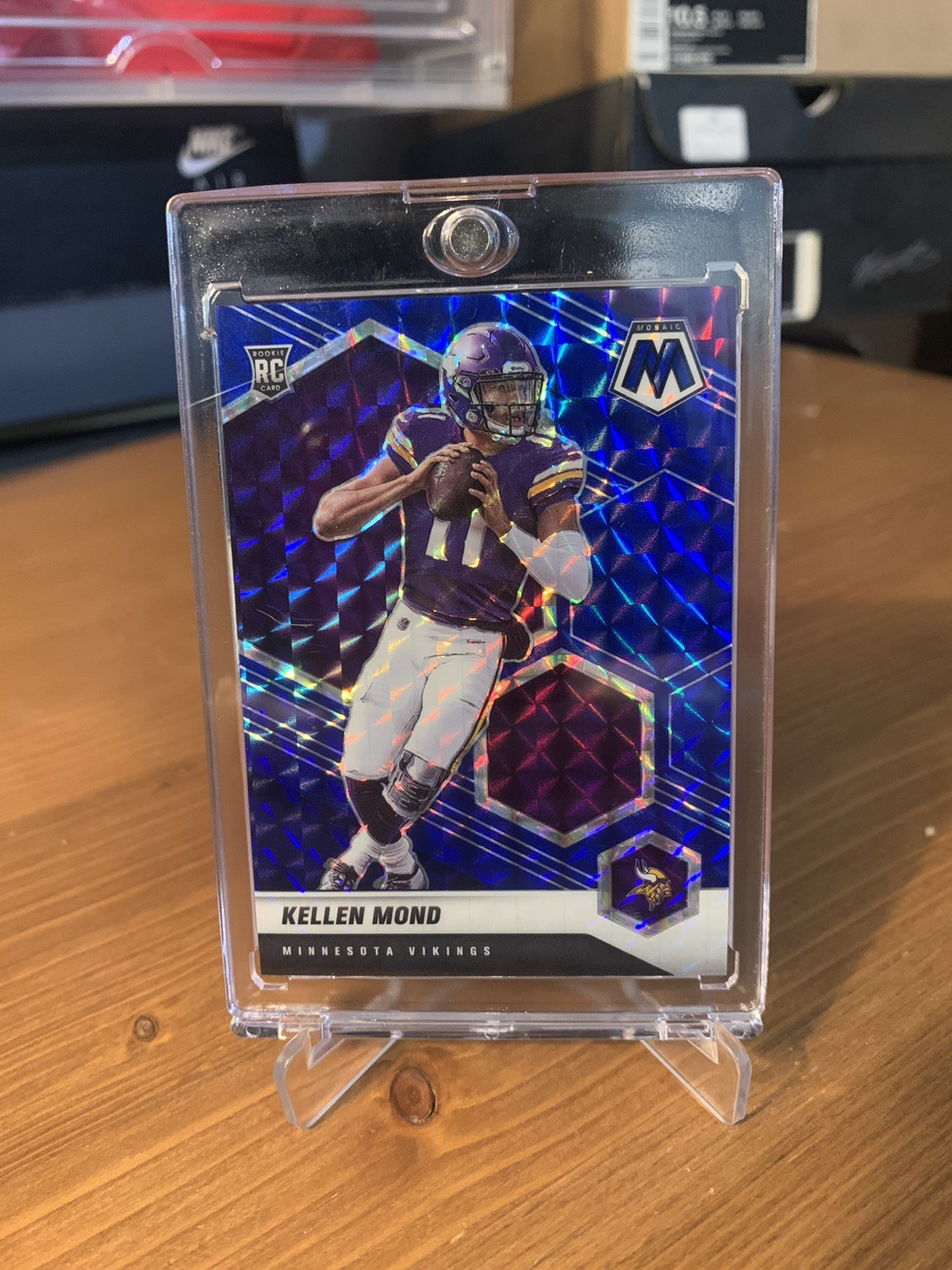 2021 Panini Mosaic #321 Kellen Mond Blue Mosaic Prizm Rc /99 Vikings