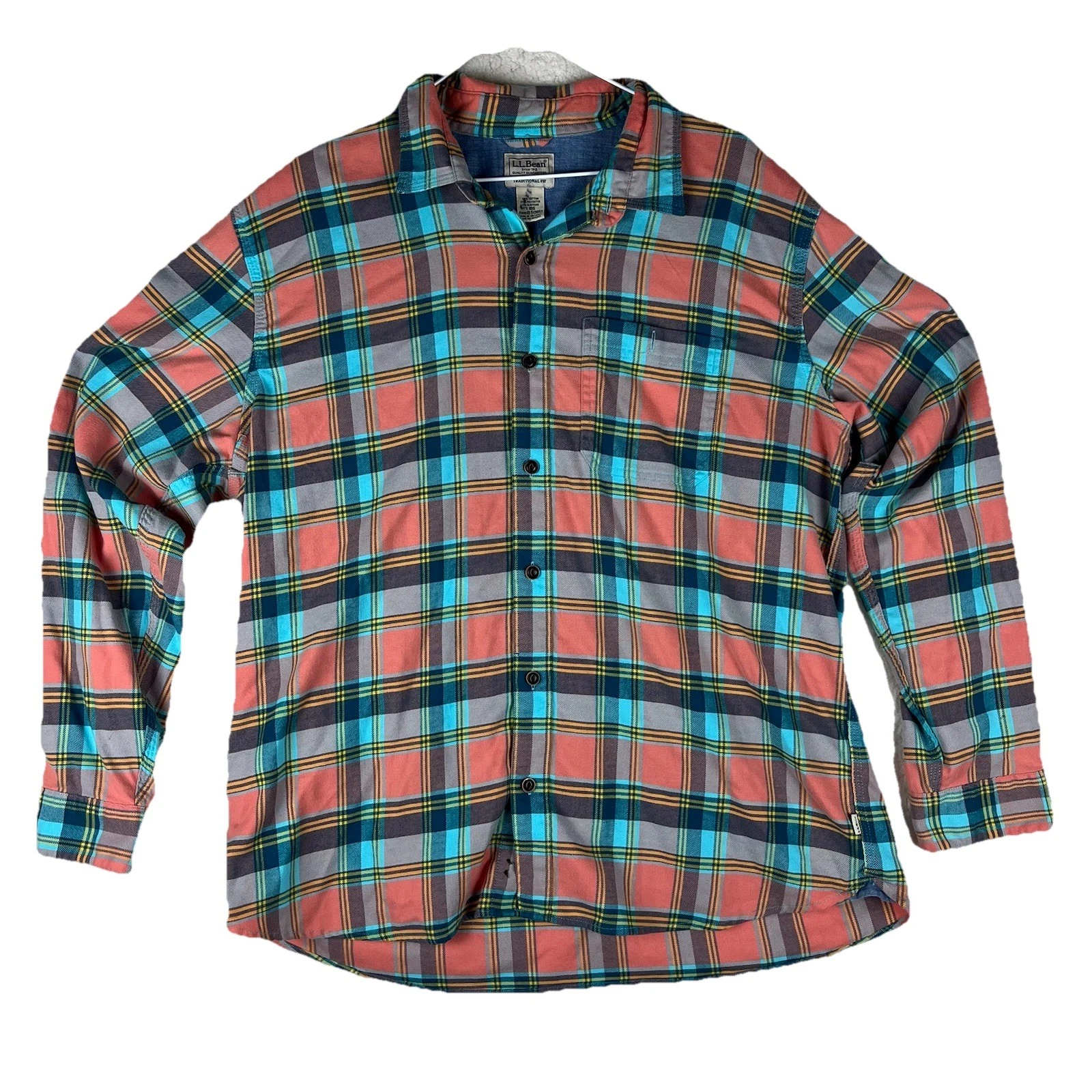 LL Bean Shirt Mens Large Flannel Lightweight Blue Salmon Plaid Button Up Outdoor