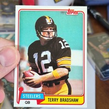 Topps 1981 Terry Bradshaw Pittsburgh Steelers Base Set Card #375 NFL