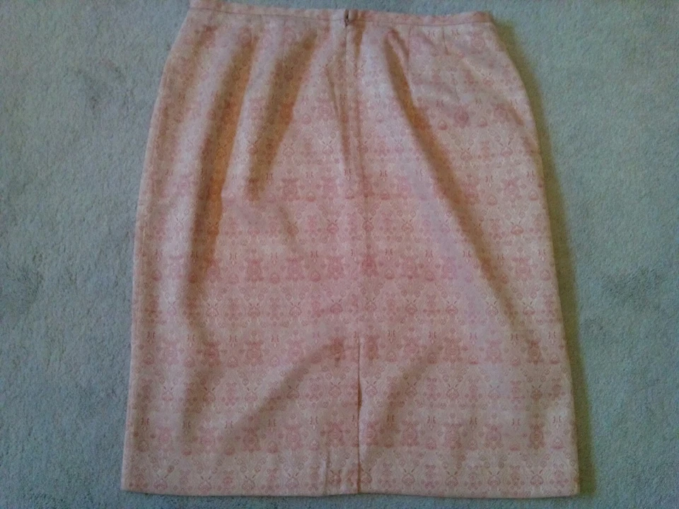 Новый с Ярлыками Norton McNaughton женщин размер 12 коралл и золото печать с подкладкой юбка Рекомендуемая розничная цена производителя $44 - Изображение 3 из 4