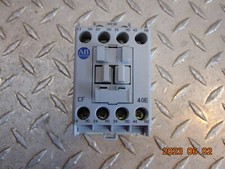 ALLEN BRADLEY 700-CF400Z SER A CONTACTOR 24V COIL