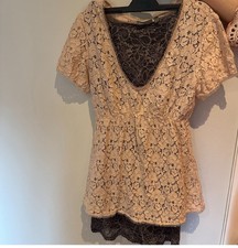 Image of Precious Petite Knee Length Pencil Skit With Pink NWT SIZE 10