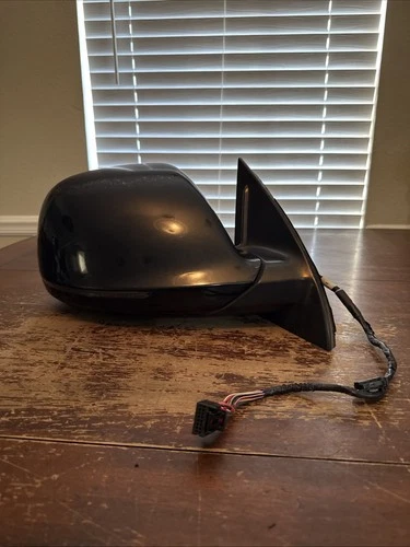 2007-2015 Audi Q7 Power Mirror  Right Passenger Side In Black OEM. U
