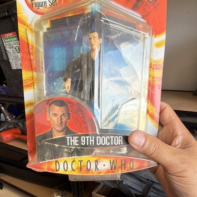 Character Options Doctor Who Ninth Doctor 9th Doctor Poseable Action Figure Set