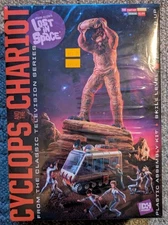 Lost in Space Cyclops plus Chariot model kit with photo-etched set