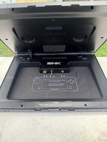 SNK NEO GEO X GOLD LIMITED EDITION CONSOLE - TESTED AND WORKING