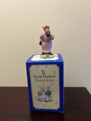 Royal Doulton ''Lady Ratley - Her Ladyship Explains'' DBR6 Figur 1996 mit Box