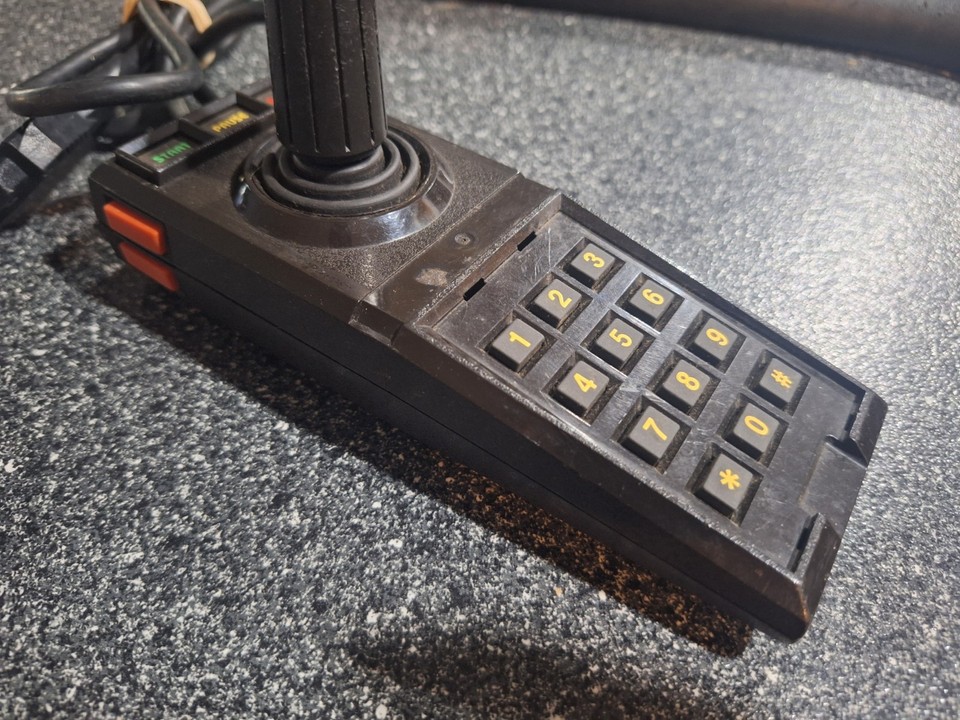 Cavo Di Ricambio Per Controller Atari 5200 - 3 Metri (10 Piedi) - Classic Game Source