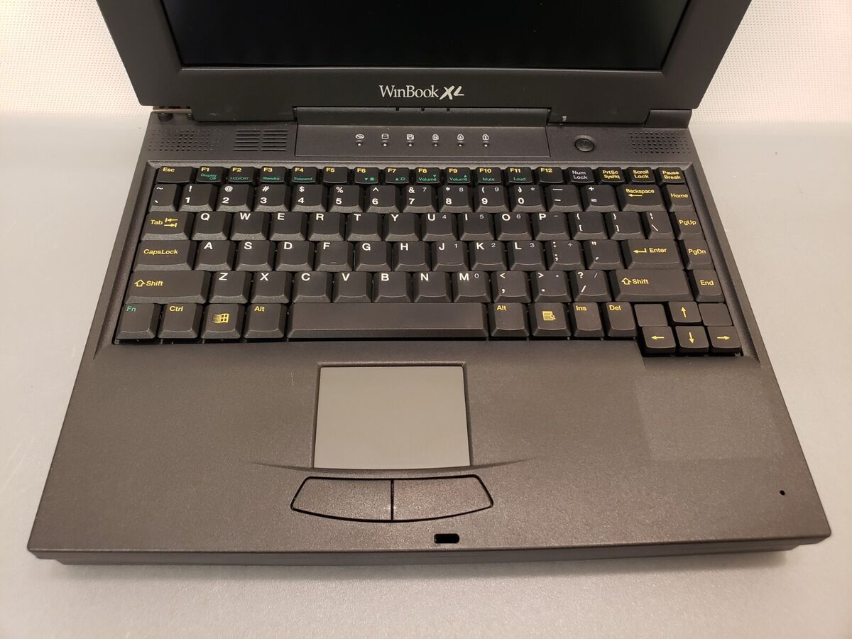 Vintage Winbook XL Laptop Pentium 233 MMX 64MB 6GB 1.44MB Vintage Winbook XL Laptop Pentium 233 MMX 64MB 6GB 1.44MB