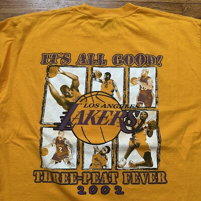 Vintage 2002 Los Angeles Lakers 3 Peat World Champions T-Shirt XL