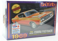 Amt 1969 Ford Torino Cobra Fastback 125 Scale Plastic Model Car Kit 1217