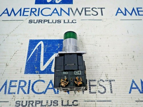 Eaton Cutler Hammer 10250T/91000T Green Illuminated Push Button - Picture 4 of 7