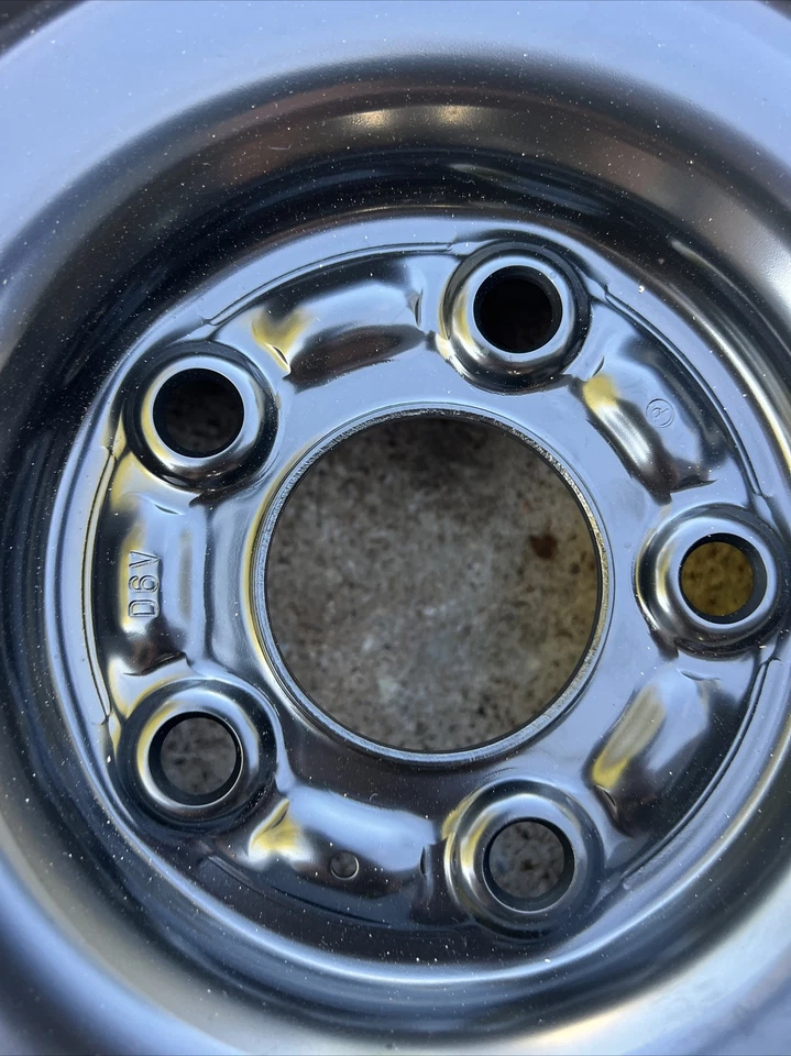 2017 2018 2019 NISSAN ROGUE SPORT SPARE TIRE 16" WITH JACK & TOOLS # 523 - Image 3 of 4