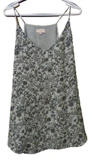 Loft Outlet light green floral print strap style lined blouse, size XL, EUC