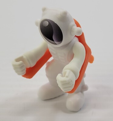 *C53) Ferrero Kinder Surprise Egg Kinder White No Gravity Jetpack Astronaut