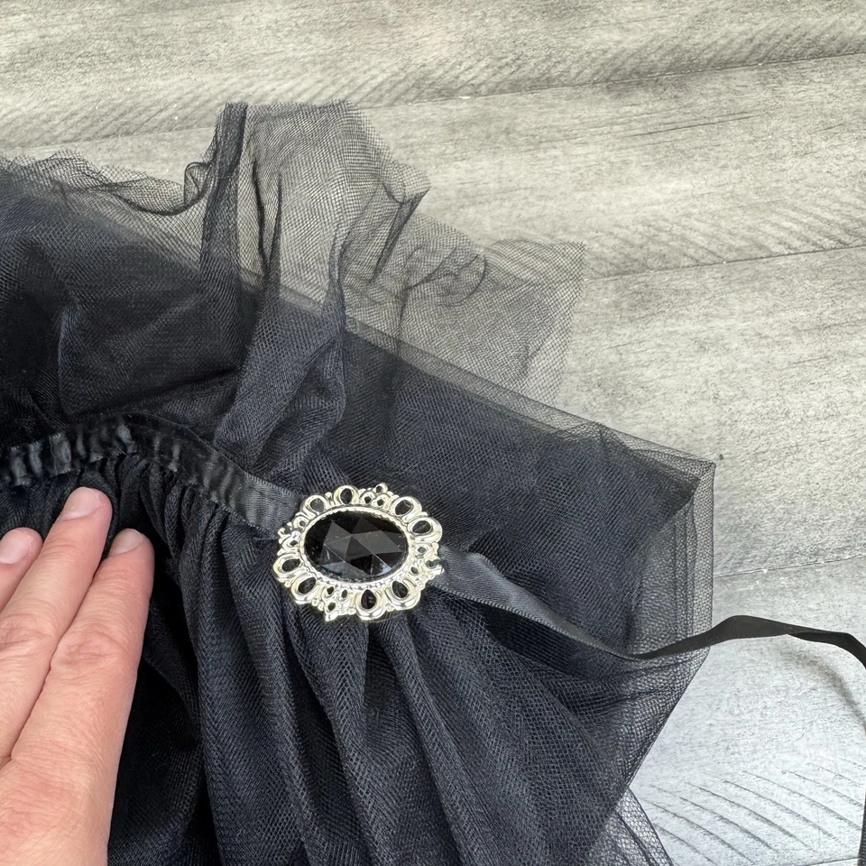 Disfraz de Halloween Pottery Barn para niños capa de bruja solo sin sombrero negro leer nuevo sin etiquetas Foto 2 de 4