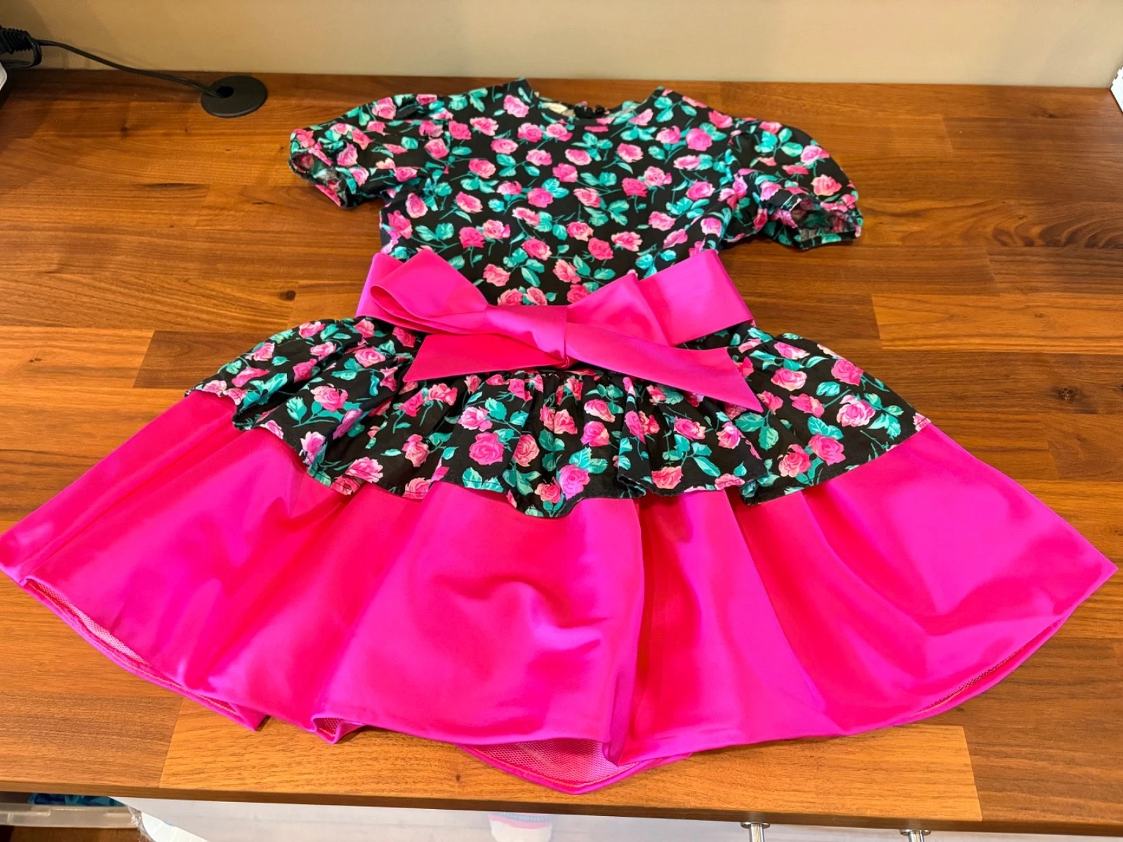 Rare Edition GIRLS SIZE 6 Hot Pink Black Floral Design Fancy Dress