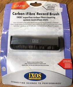 IXOS Care Carbon Fibre Record Brush sealed package