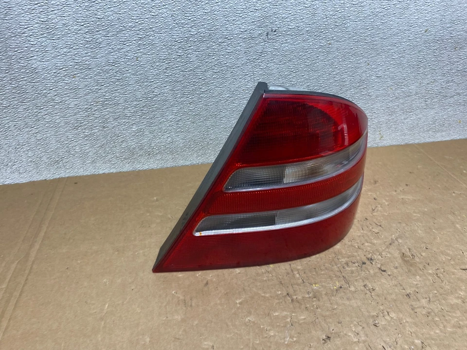2000-2002 Mercedes-Benz S-Class Tail Light Right Passenger Side Oem V5167 DW - Image 3 of 4