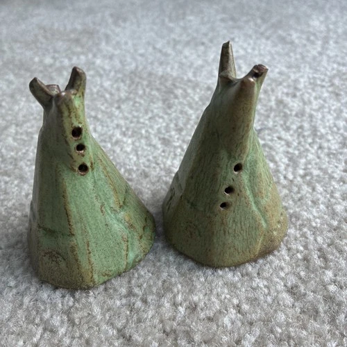 Frankoma Green & Brown / Tan Teepee Vtg Salt And Pepper Shakers
