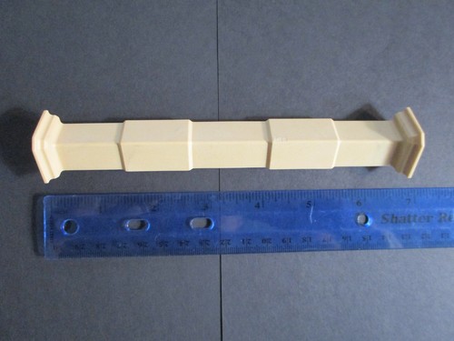 Vintage, Geobra, PLAYMOBIL,Victorian Mansion,5300, PART (WALL CONNECTOR CORNER) - Picture 2 of 4