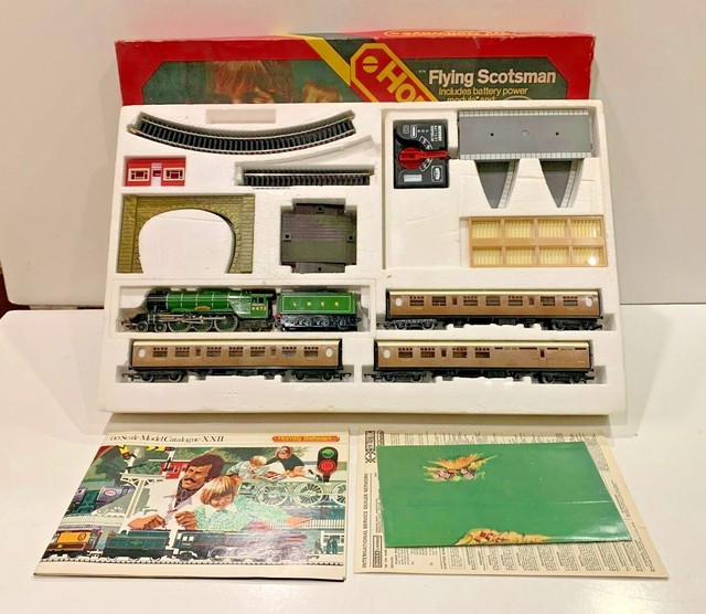 hornby dublo 3 rail train sets