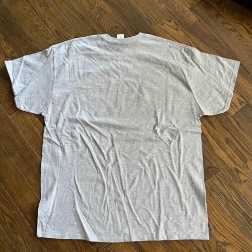 NUEVA Camiseta Coors Light Para Hombres Montaña "Born in the Rockies" Logo Gris Claro XL - Imagen 4 de 6
