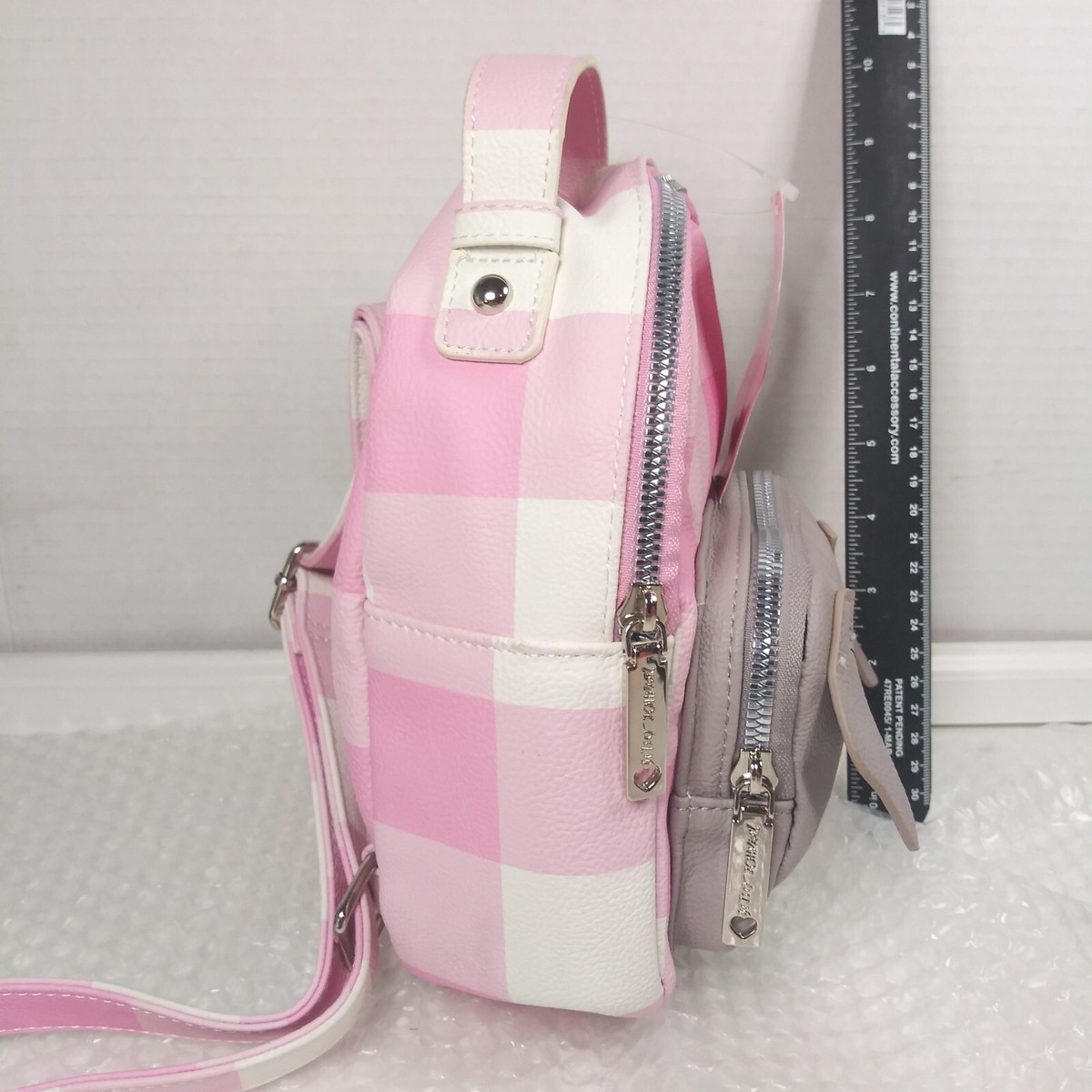 BETSEY JOHNSON PINK / FLORAL PUG MINI BACKPACK Betsey Johnson Pug Mini Backpack in Rare Like-New Condition  main image 4