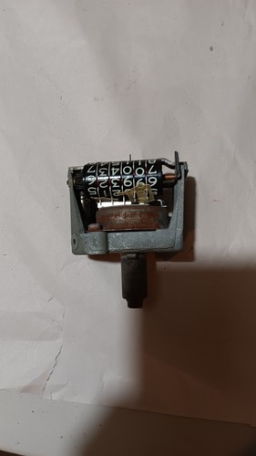 1969 - 71 CORVETTE SPEEDOMETER ODOMETER NUMBER HOUSING - Picture 4 of 4