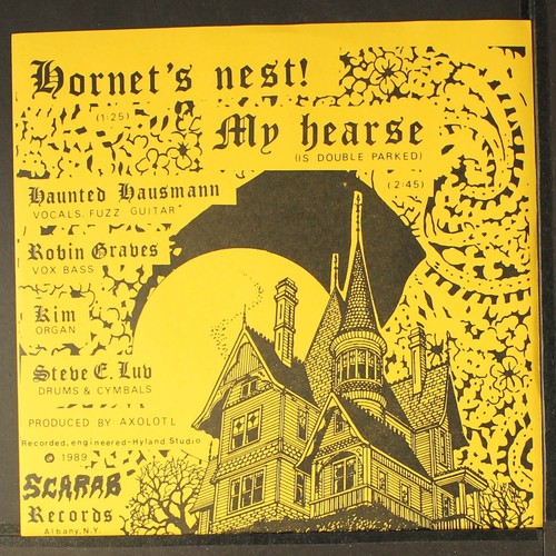 1313 MOCKINGBIRD LANE: hornet's nest! / my hearse (is double parked) SCARAB 7" - Picture 2 of 5