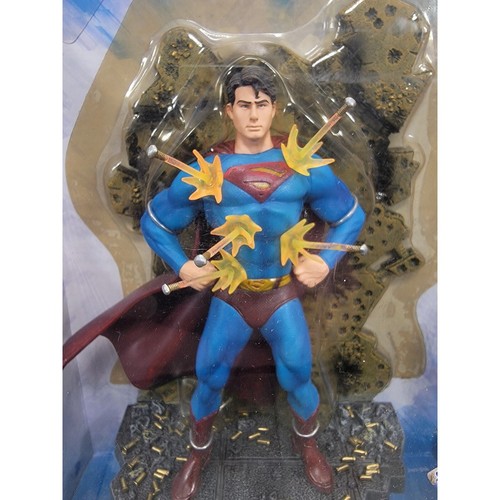 2006 DC Comics Invulnerable Superman Returns S3 Select Sculpt 6" Action Figure - Picture 5 of 5