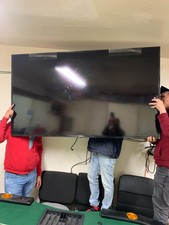 1 Lot Of 8 Tv Samsung Ang Lg