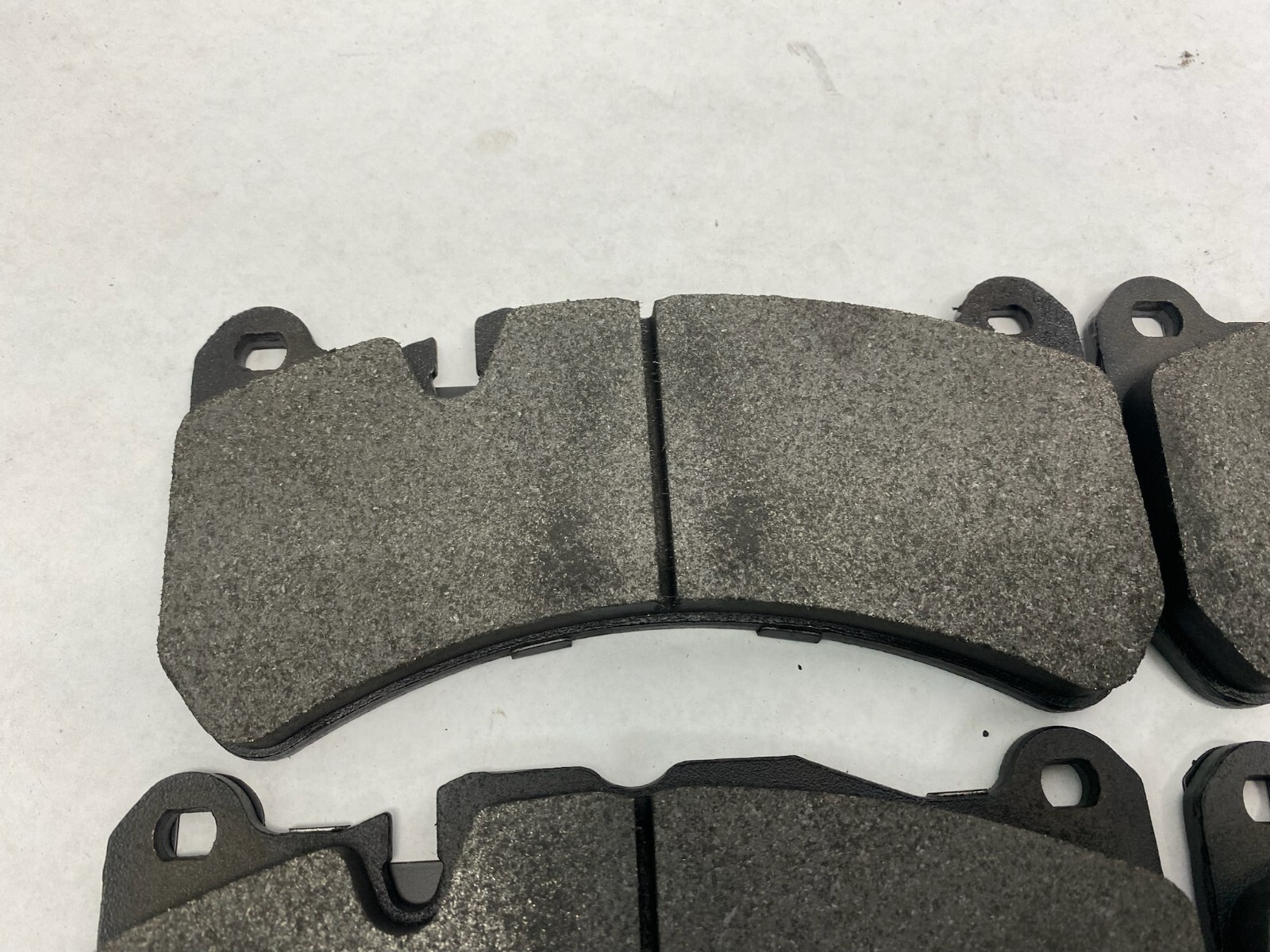 2010-2017 Maserati GranTurismo Quattroporte Front And Rear Brake Pad Set Used