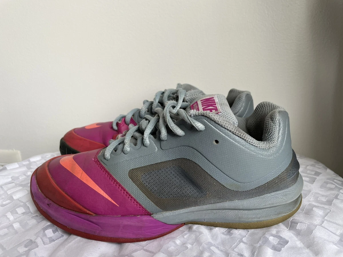 Nike Ballistec Advantage Women s Running Shoes Sz 6. 684759 085