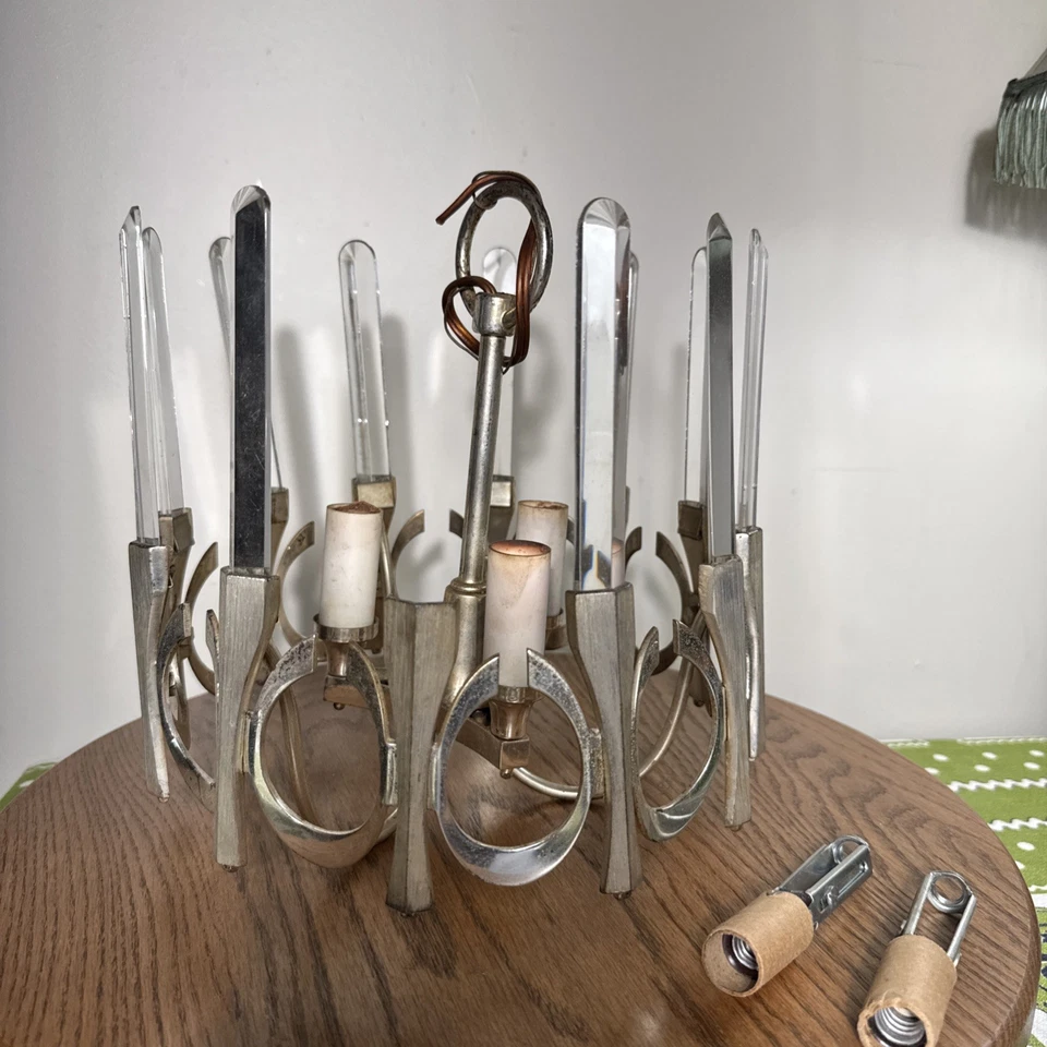 Lámpara de araña Gaetano Sciolari vintage incompleta, solo para piezas Foto 4 de 4