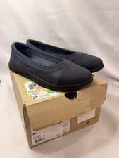Clarks Breeze Ayla Size 10 Navy Blue Shoes Women  s Comfort Cloudsteppers Flats