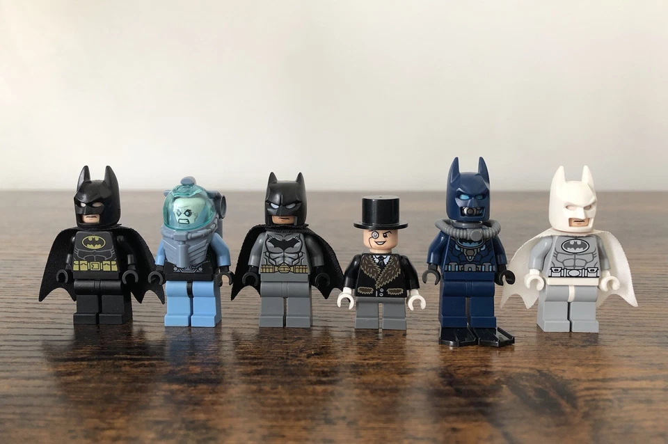 Lego Lot Of 6 Dc Superheroes Mini-figures. Batman, Mr. Freeze, Penguin, Etc. - Image 2 of 4