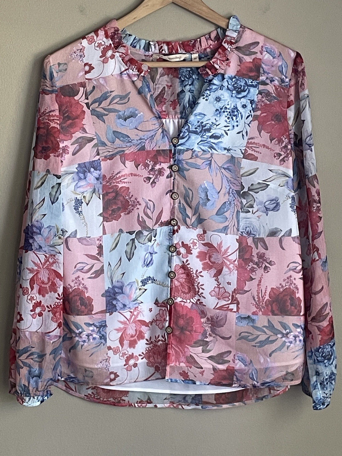 SOFT SURROUNDINGS Patchwork Floral Button TUNIC T… - image 1