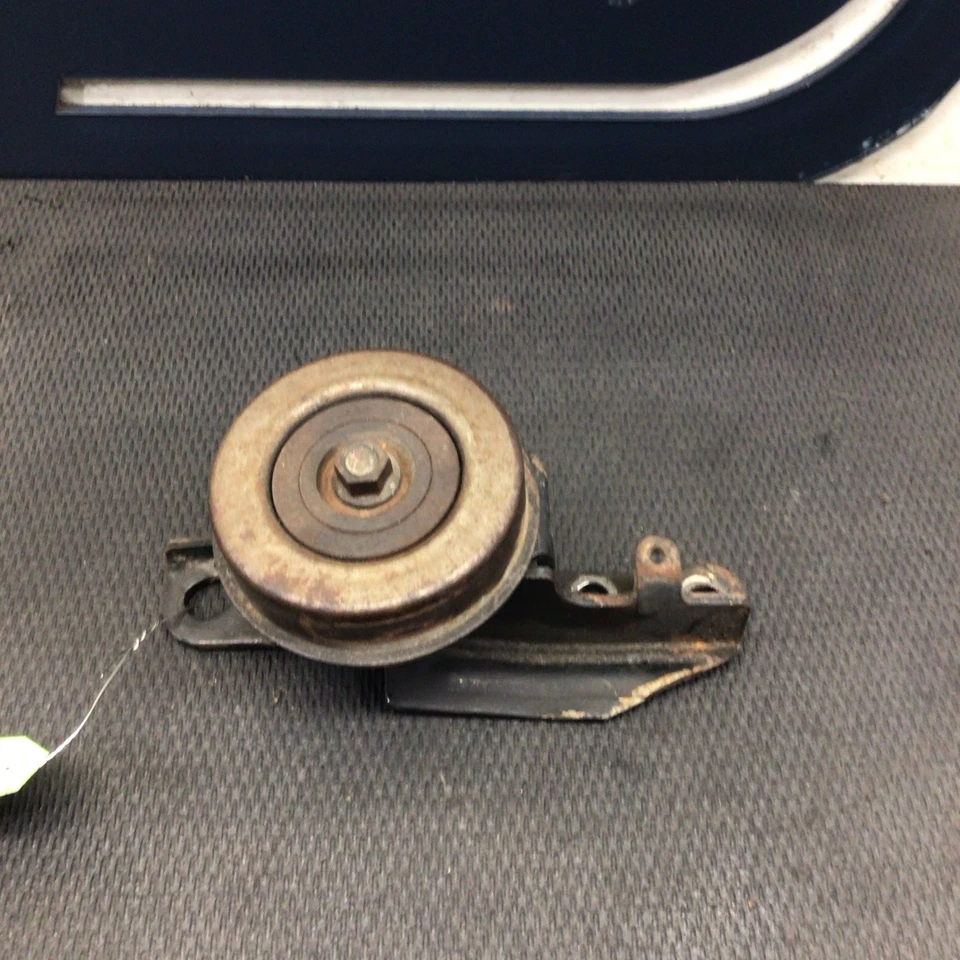 Dodge Stealth Base AT 6G72 1993 (SOHC) alternador tensor de correa Foto 2 de 4