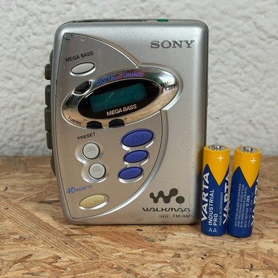 RADIO AM/FM KASSETTENSPIELER SONY WALKMAN WM-FX277 TRAGBAR VINTAGE FUNKTIONSFÄHIG