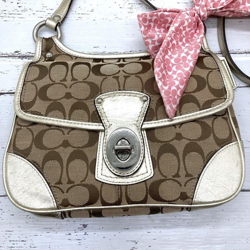 Borsa a tracolla firmata Coach F13791 con sciarpa - Foto 2 di 19