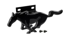 Mustang 1994-2004 parrilla delantera negro brillante caballo corriendo pony emblema con soporte