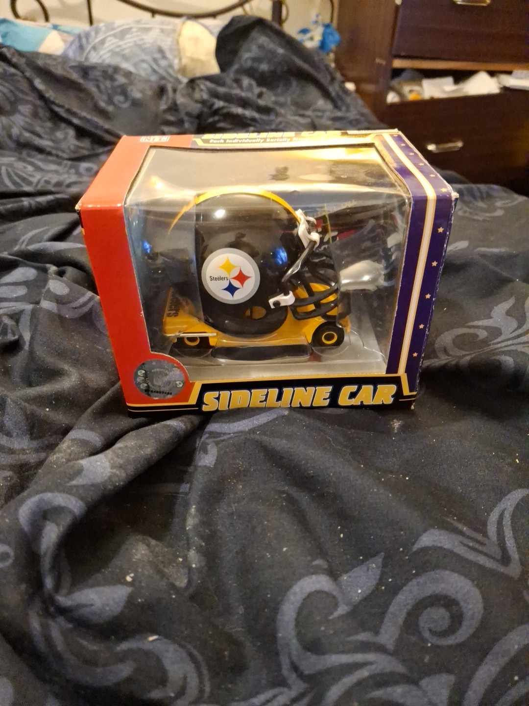 Picture 1 of 3