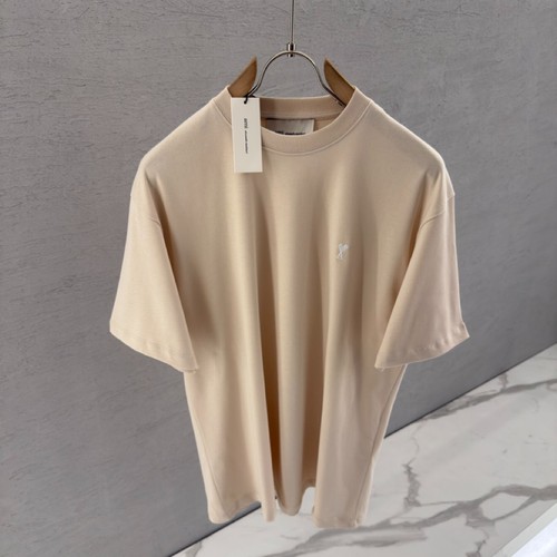 AMI Paris Ami de Coeur Logo T-Shirt Beige Cream Men’s Size M New With Tags