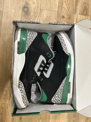 Jordan 3 verde pino taglia 12 UK