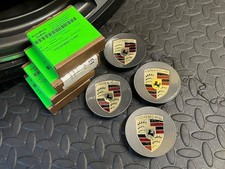 Porsche Boxter Spyder centre caps